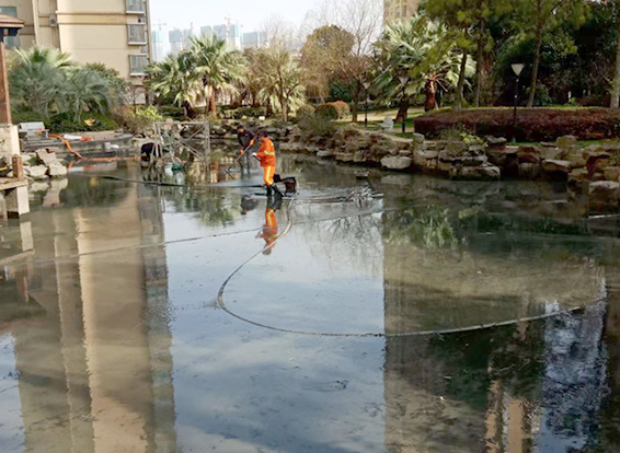 麻城景观池淤泥清理